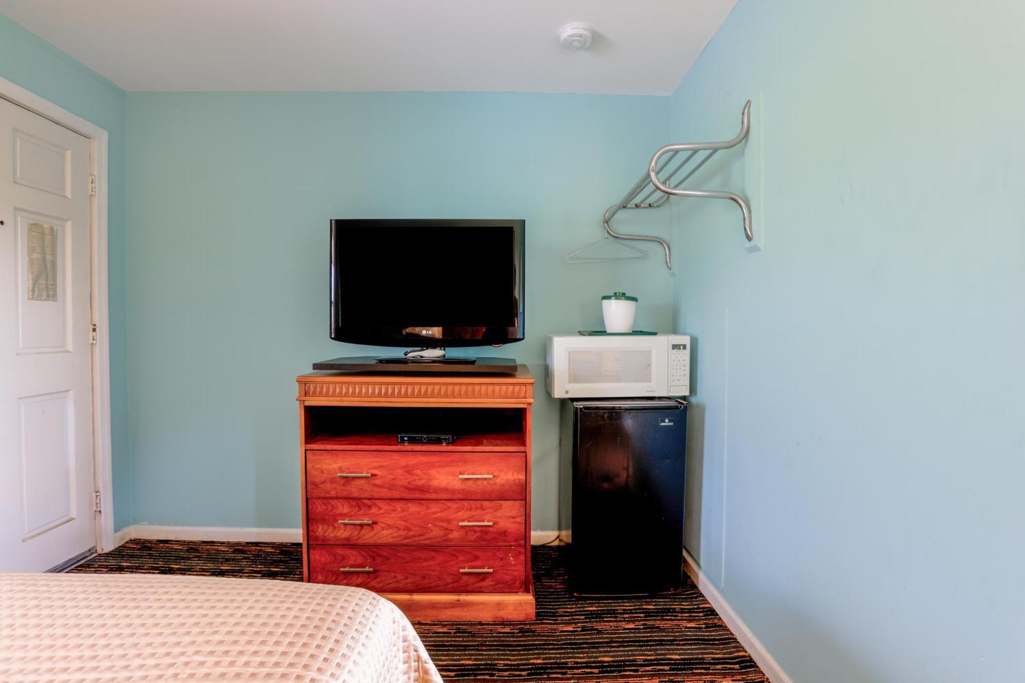 Relax Inn By Oyo Natural Bridge I-81 외부 사진